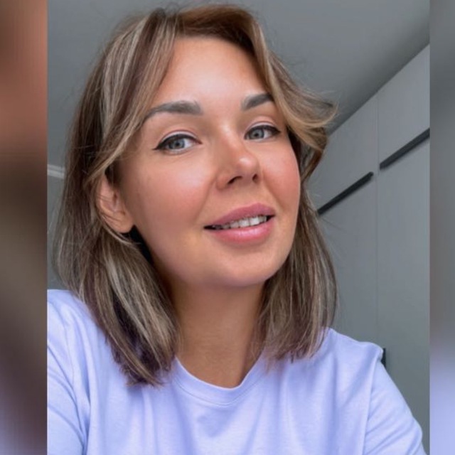 Анна Премьера